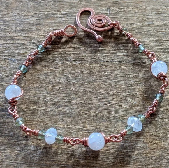 Moonstone Copper Chain Bracelet Rare Green Apatite Gems Dainty Artisan Crafted - Picture 4 of 16